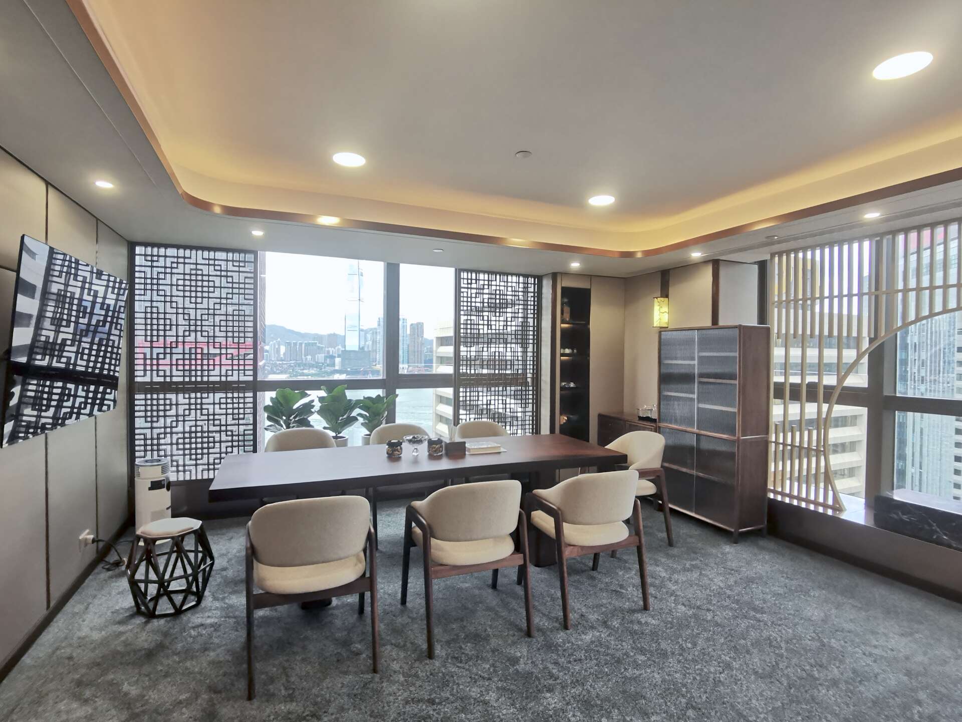 C16-003